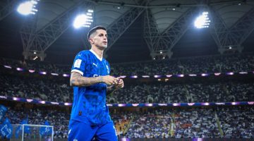 عرض مبدئي من برشلونة لإعادة كانسيلو إلى الليغا