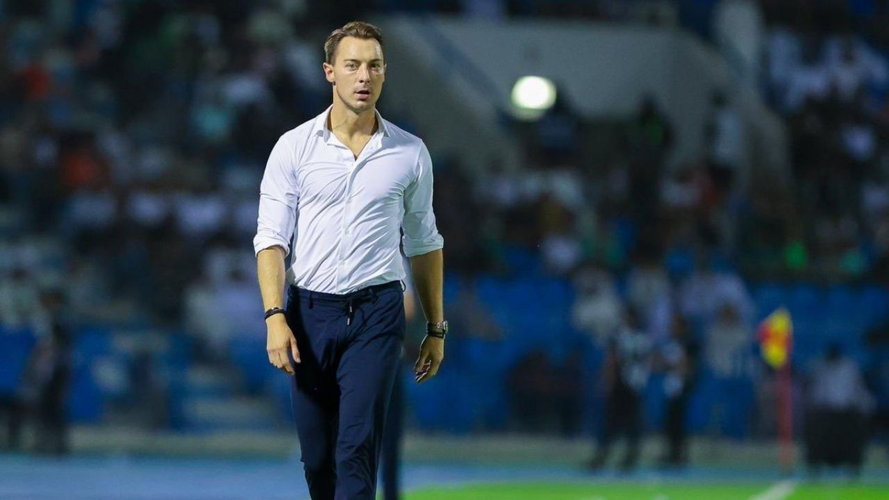 المنتخب السعودي يدعم الأهلي قبل لقاء النصر