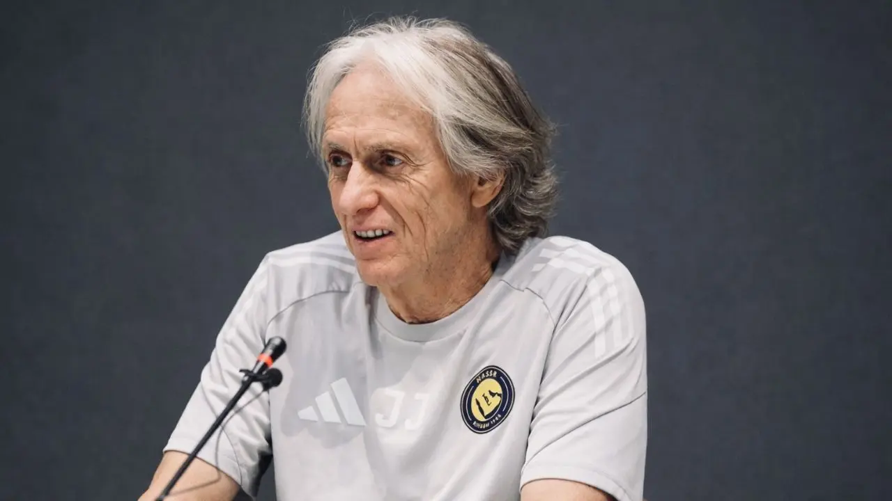 مثل الهلال.. جيسوس يبلغ النصر بشرطين لاستمراره