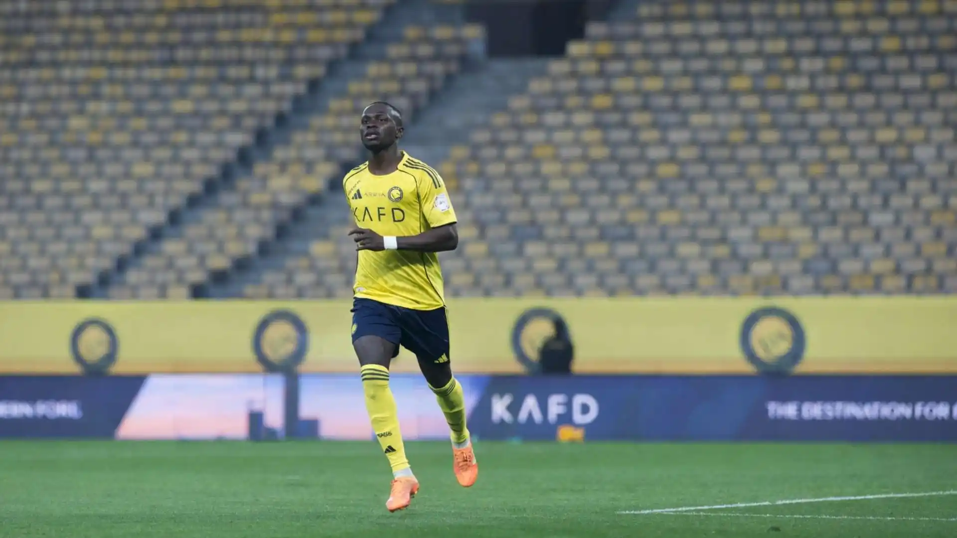 حتى ساديو ماني.. عقوبات جديدة من لجنة الانضباط على النصر ومدربه