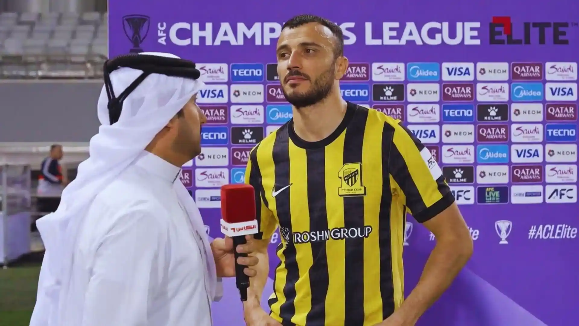 بسبب الاتحاد.. السد يعاقب رومان سايس