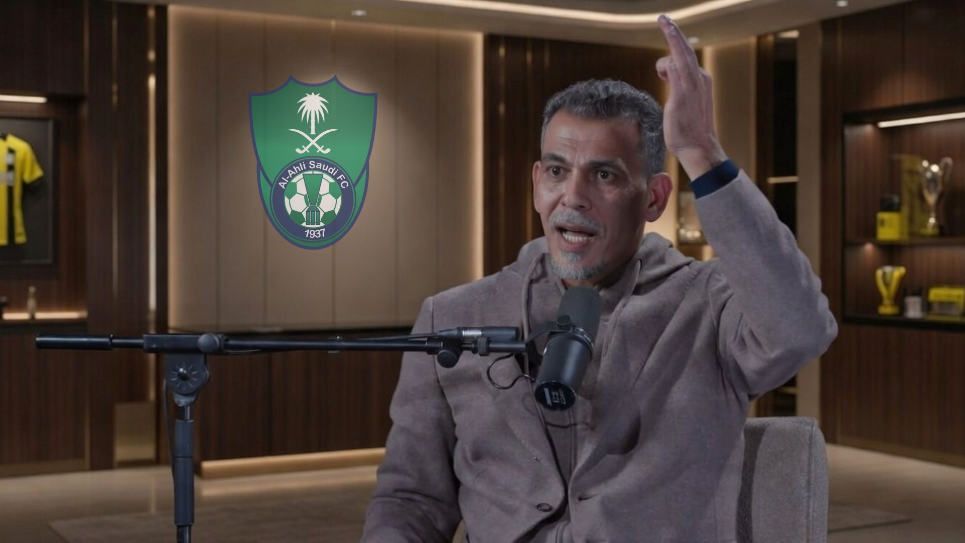 “هذه قيمتي”.. يونس محمود يعلن راتبه خلال شهرين مع الأهلي