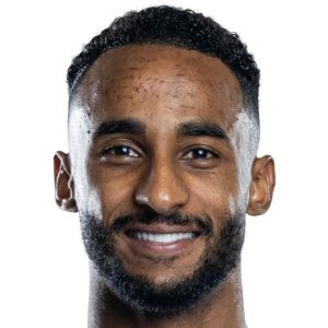 اللاعب : متعب الحربي